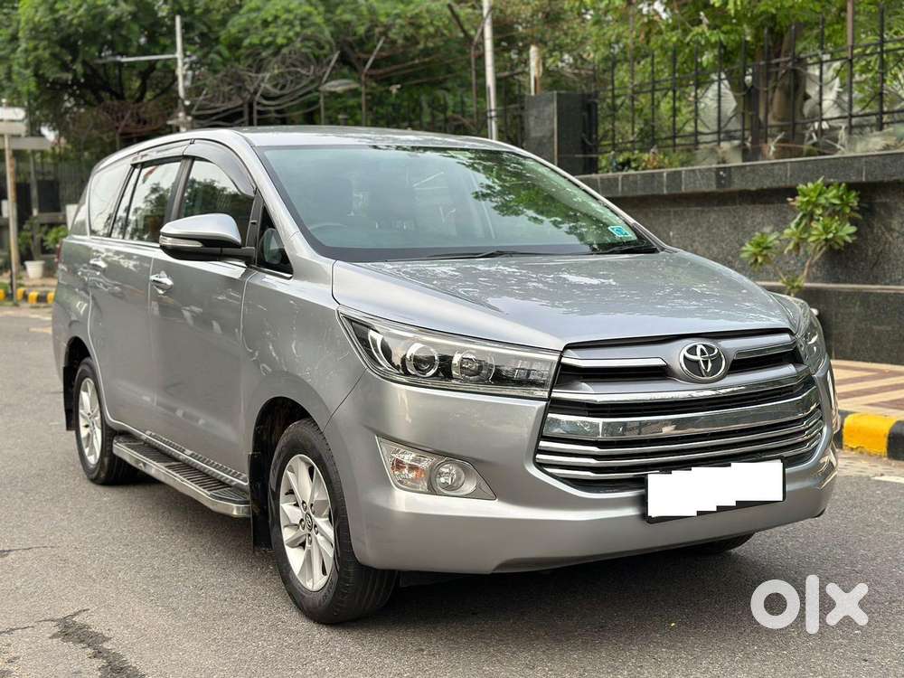 Toyota Innova Crysta