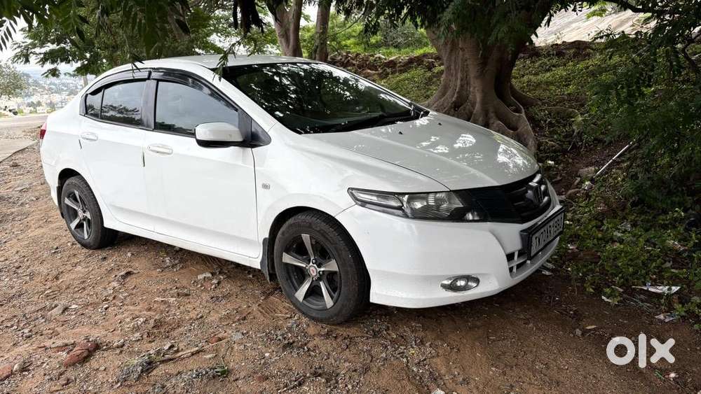 “honda City 2009 — Still Turning Heads After All These Years.