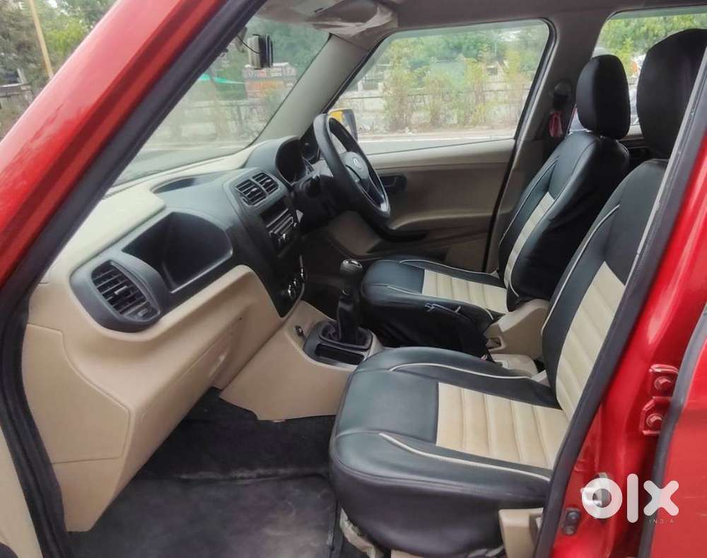Mahindra Tuv 300 T4 Plus, 2015, Diesel