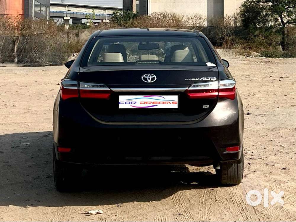 Toyota Corolla Altis 2013-2017 Vl At, 2017, Petrol