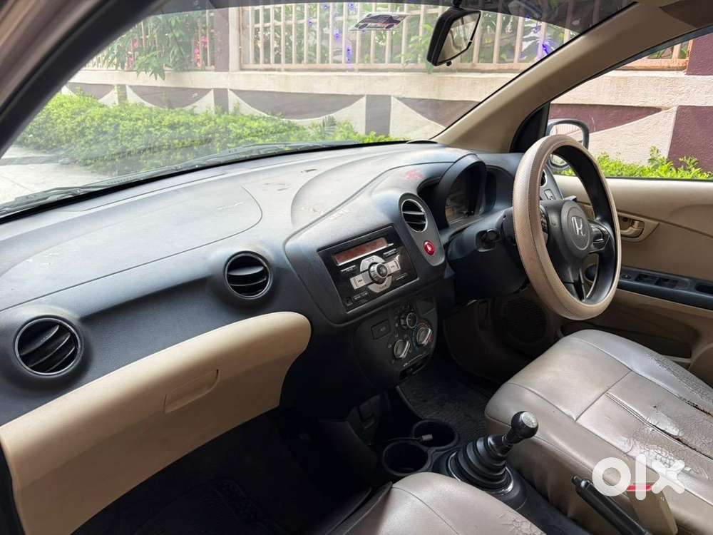 Honda Amaze 2015 Diesel Well Maintained