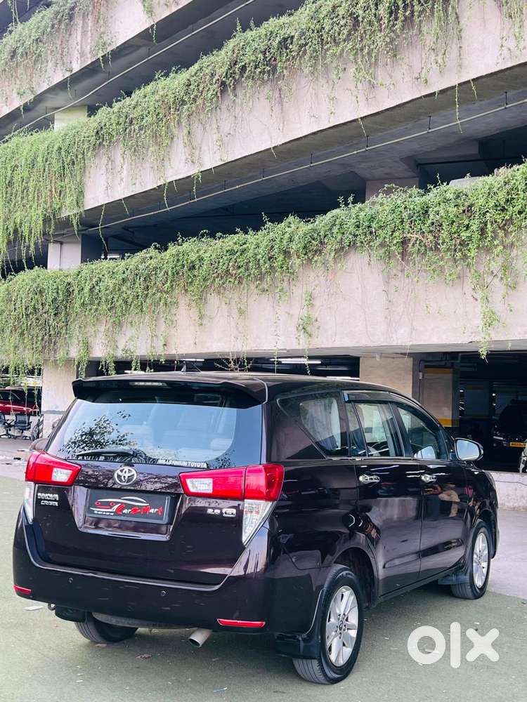 Toyota Innova Crysta 2.8 Gx At, 2016, Diesel