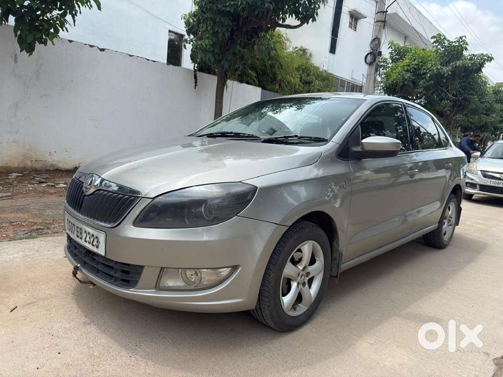 Skoda Rapid Elegance 1.6 Tdi Cr Manual, 2014, Diesel