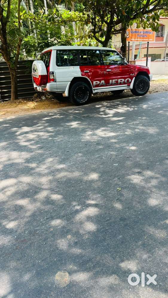 Mitsubishi Pajero Diesel 2011 Well Maintained With Excellent Condition