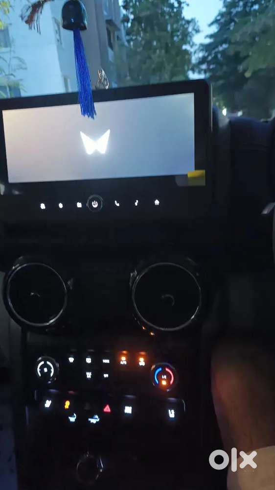Mahindra Thar Roxx Star Edition Diesel Mt