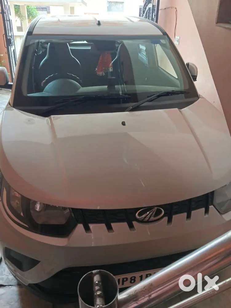 Mahindra Kuv 100 2017 Petrol 61737 Km Driven
