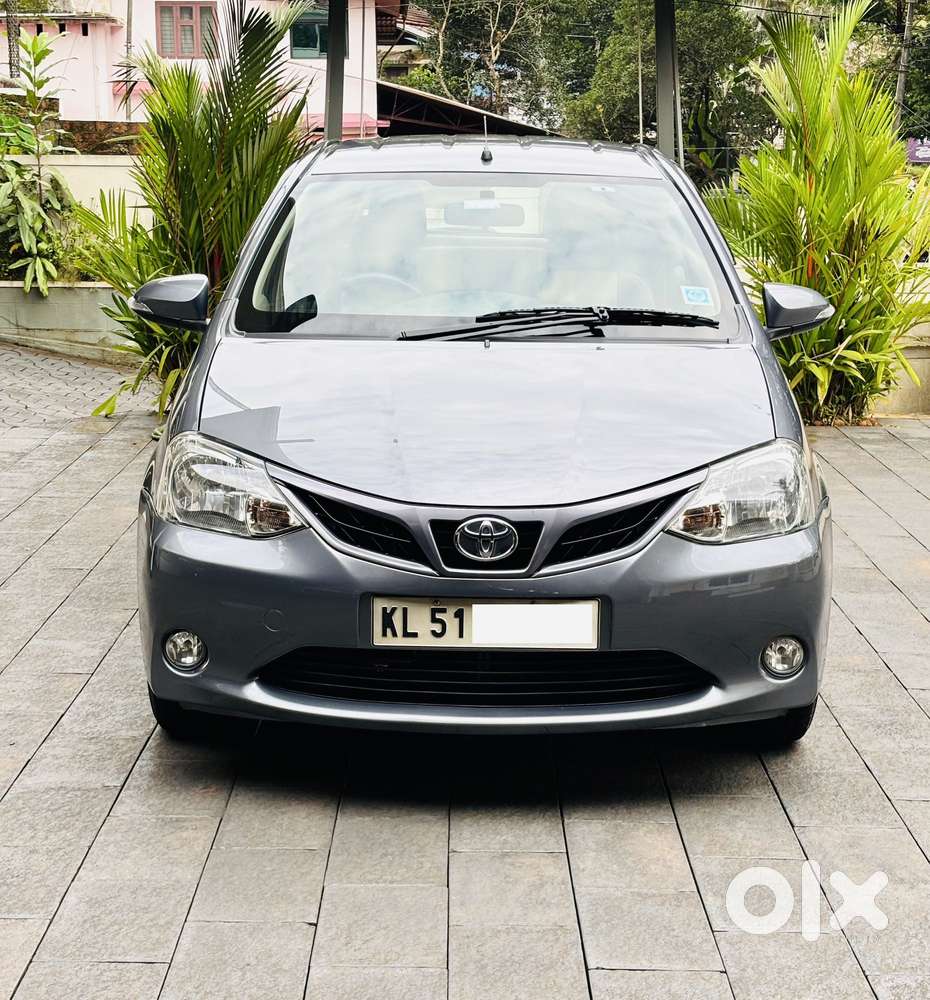 Toyota Etios Liva Vx, 2015, Petrol
