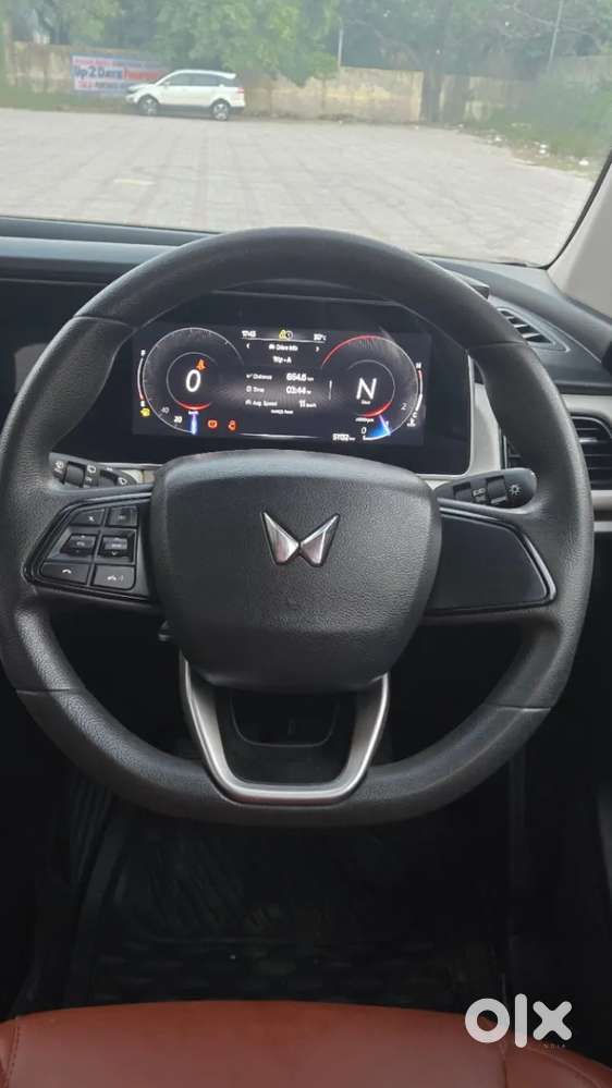 Mahindra Xuv700 2.2 Ax 5 Diesel Mt Str, 2022, Diesel