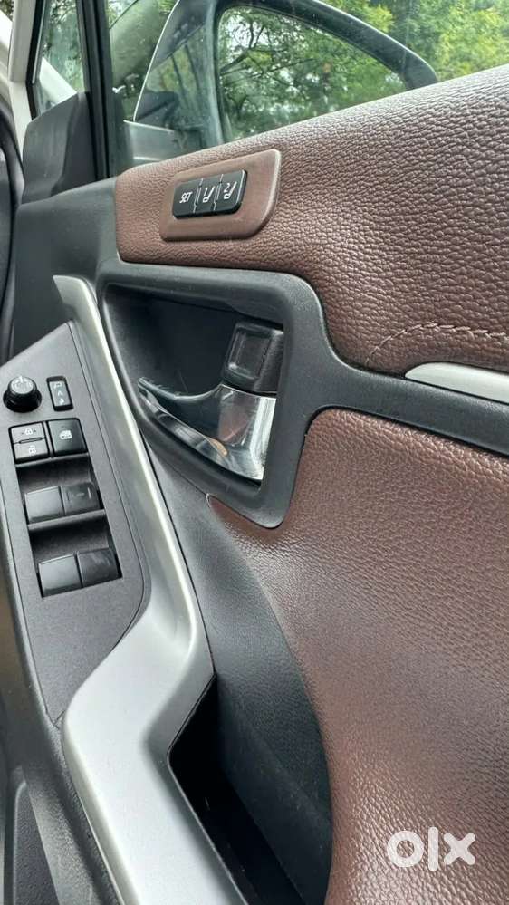 Toyota Innova Hycross, 2026, Petrol