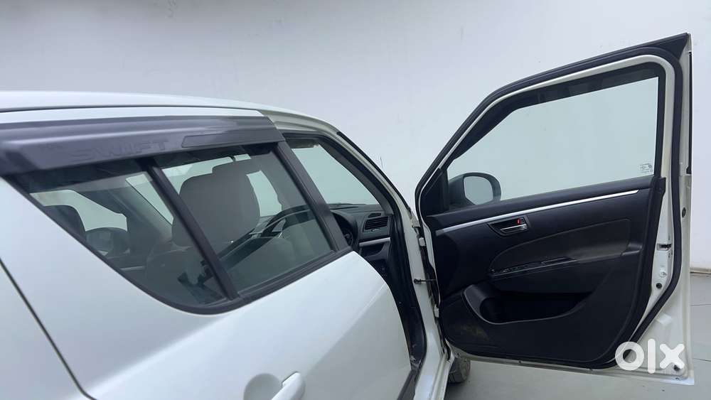 Maruti Suzuki Swift Vvt Vxi, 2014, Petrol