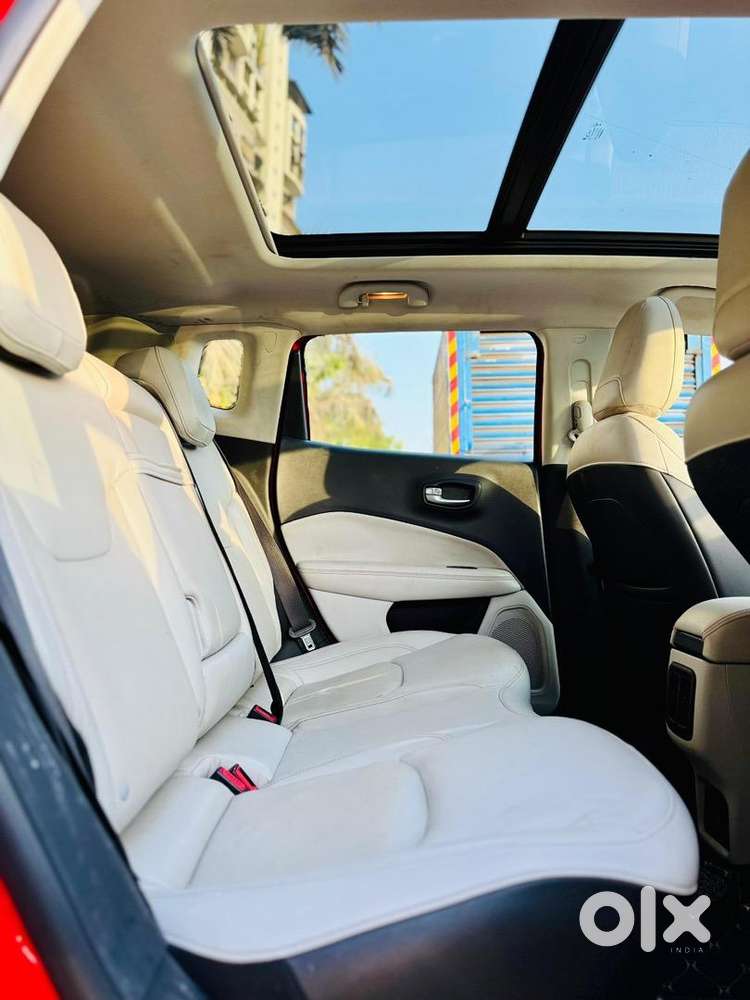 Jeep Compass Limited Plus Automatic Petrol Panaromic Sunroof