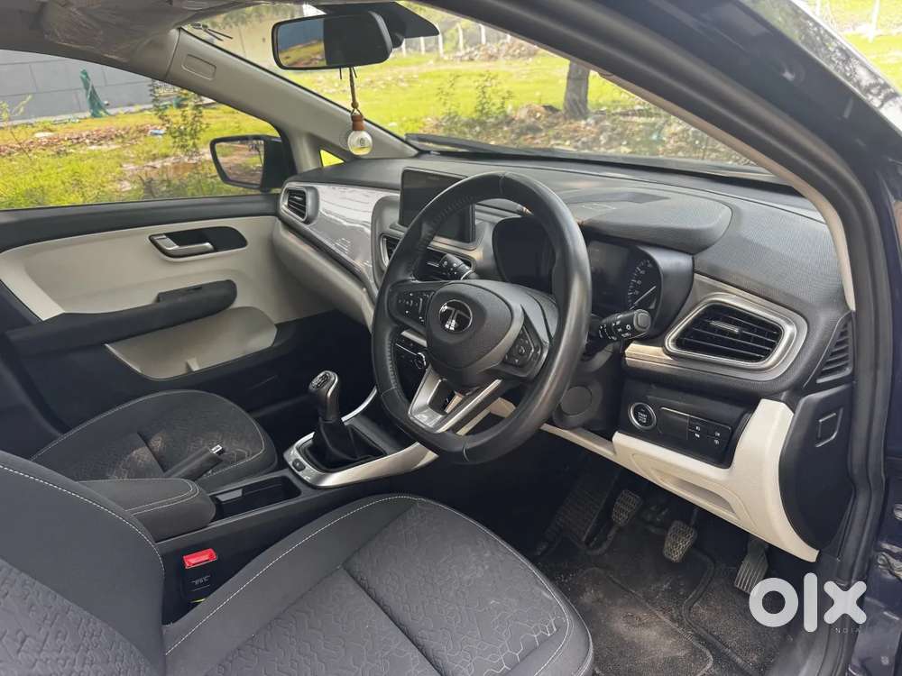 Tata Altroz Xz Plus (s), 2024, Petrol