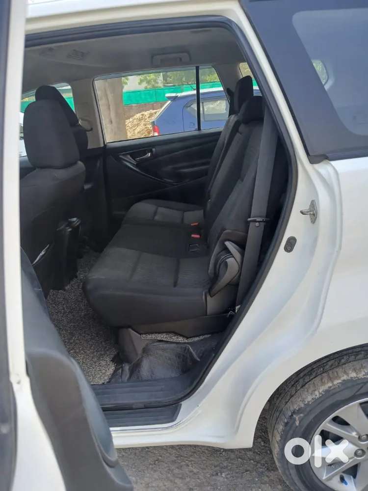 Toyota Innova Crysta 2018