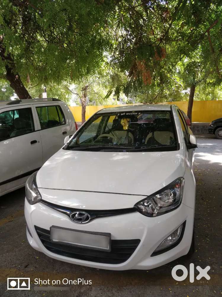 Hyundai I20 Diesel Manual 2012