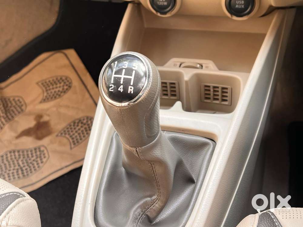 Maruti Suzuki Ertiga Zxi Plus Shvs, 2019, Petrol