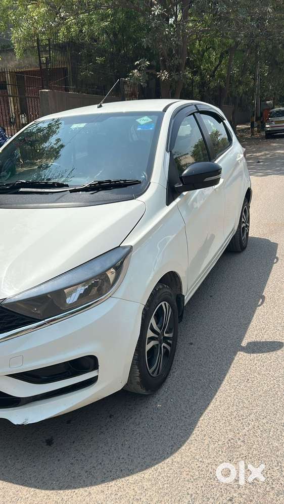 Tata Tiago Xt Cng 2023 Model