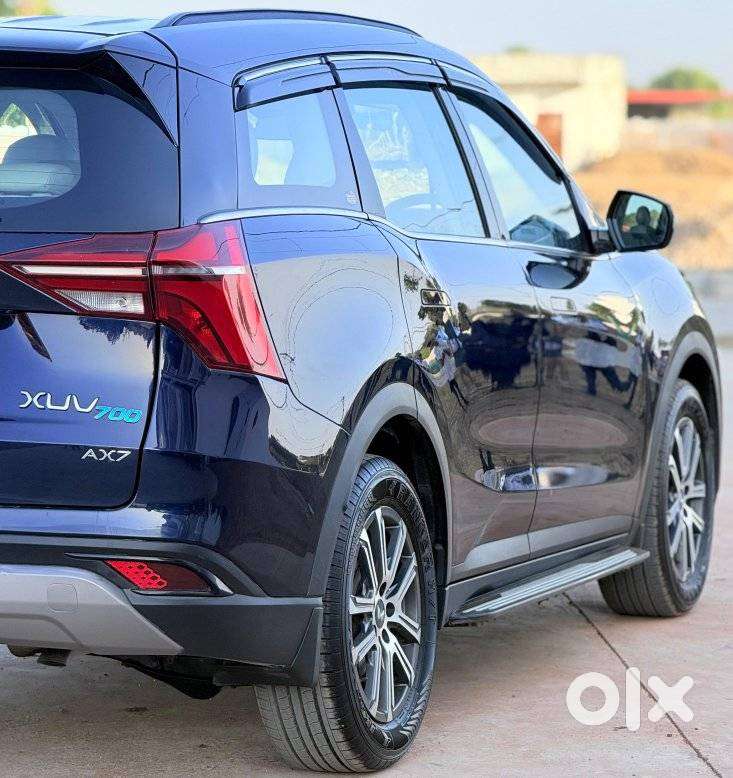 Mahindra Xuv700 2.2 Ax 7 Diesel Mt Luxury Pack Str, 2023, Diesel