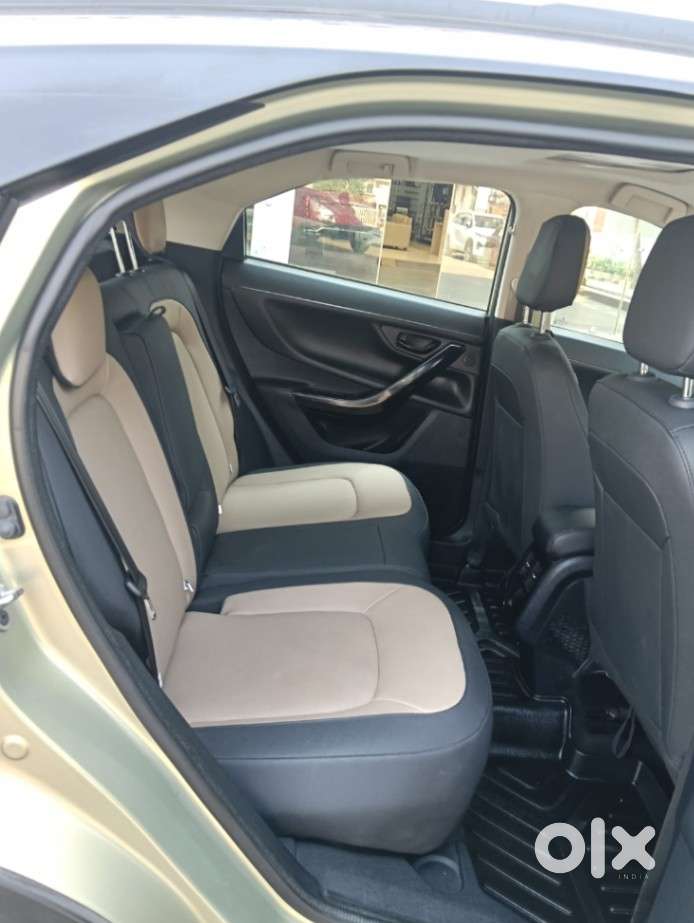 Tata Nexon Xz Plus (hs), 2022, Petrol