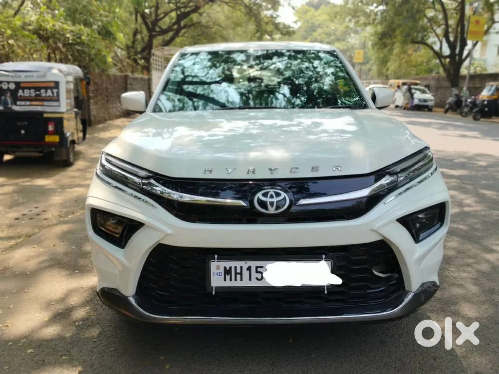 Toyota Urban Cruiser Hyryder, 2025, Petrol