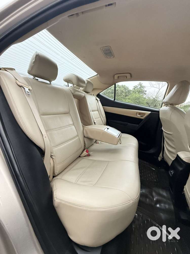 Toyota Corolla Altis 1.8 G Cvt, 2017, Petrol