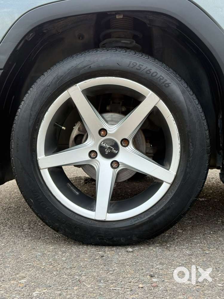 Tata Punch Facelift Pure (o), 2022, Petrol