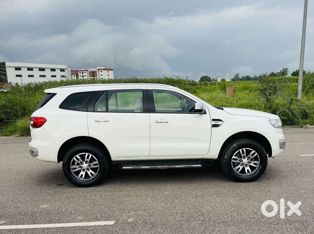 Ford Endeavour 3.2 Titanium At 4x4, 2018, Diesel