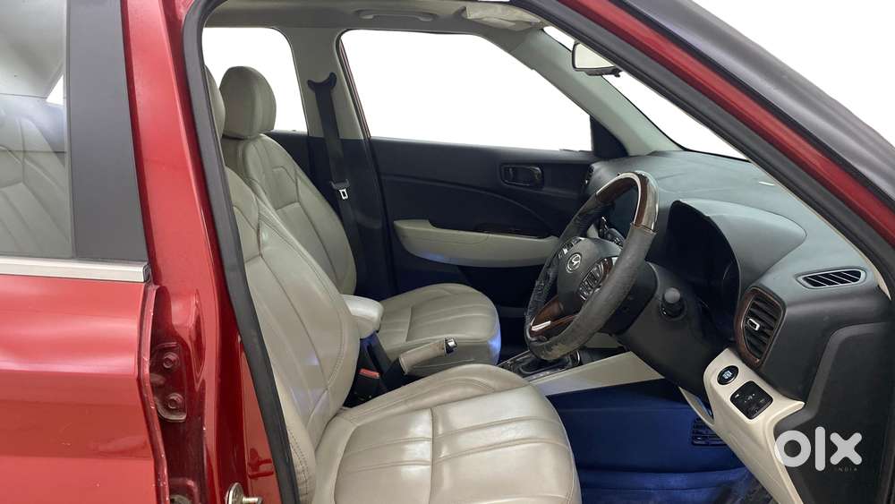 Hyundai Venue Sx Plus Turbo Dct, 2020, Petrol