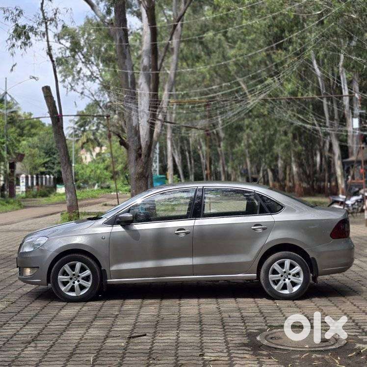 Skoda Rapid 2011-2013 1.6 Mpi At Ambition Plus Alloy, 2014, Diesel