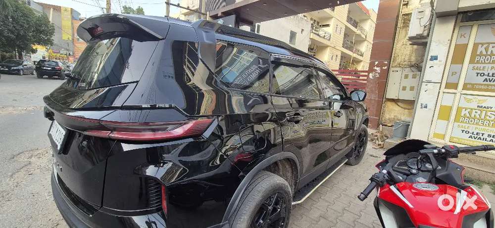 Tata Safari 2025 Diesel 18000 Km Driven