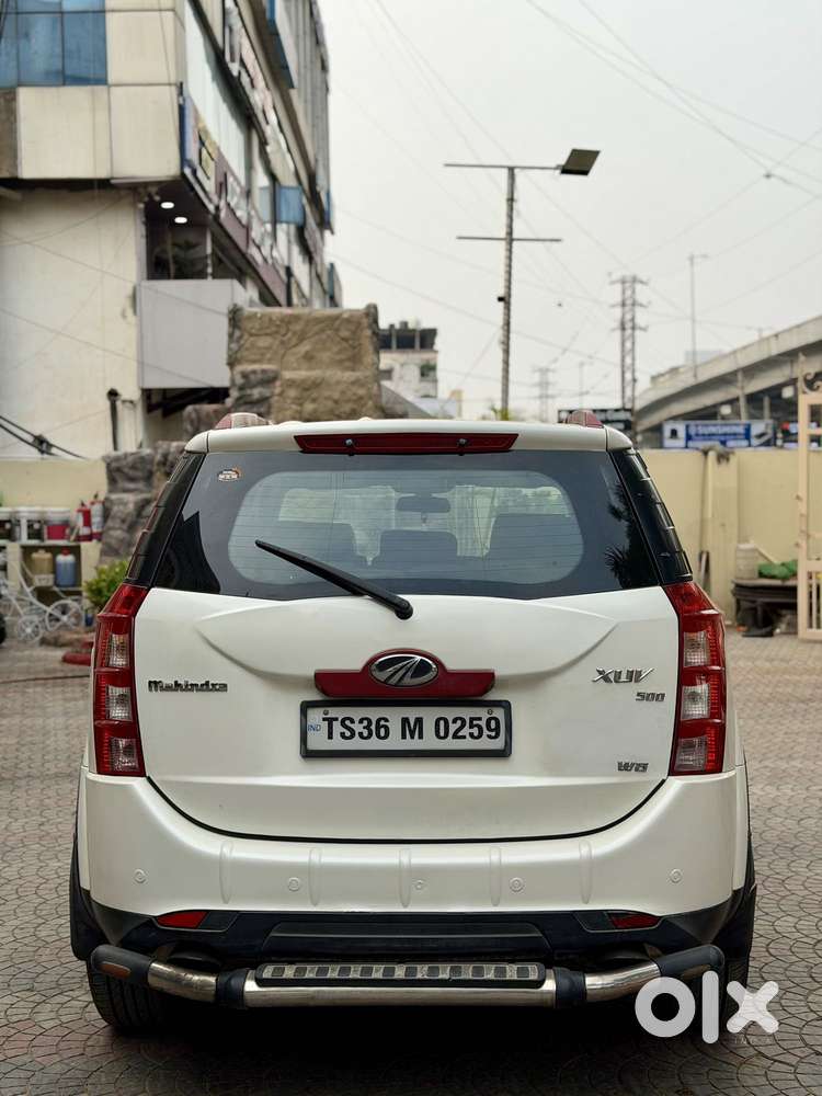 Mahindra Xuv500 Sportz Mt Awd, 2014, Diesel