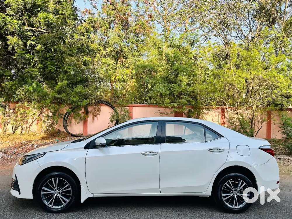 Toyota Corolla Altis 1.8g Limited, 2017, Petrol