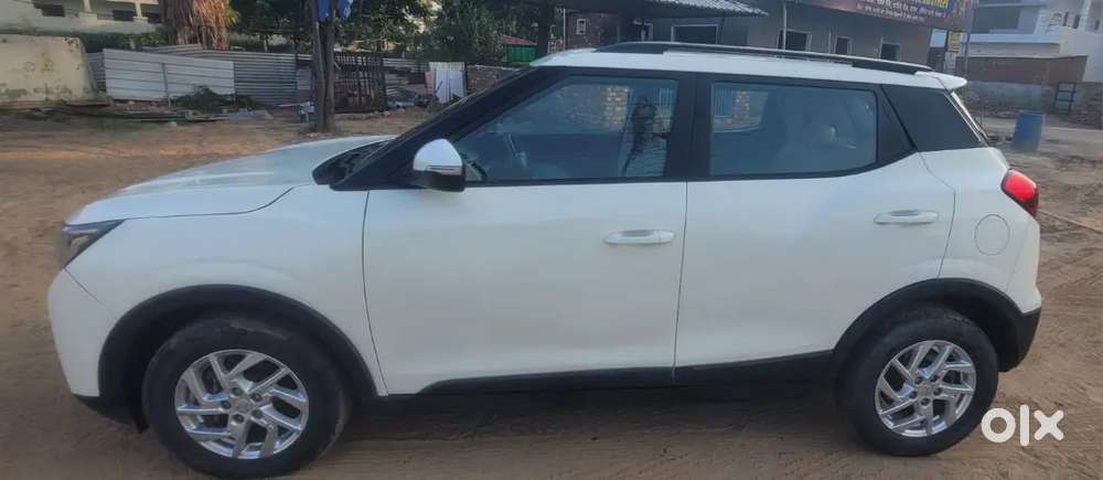 Mahindra Xuv300 Turbosport 2023 Diesel 87000 Km Driven