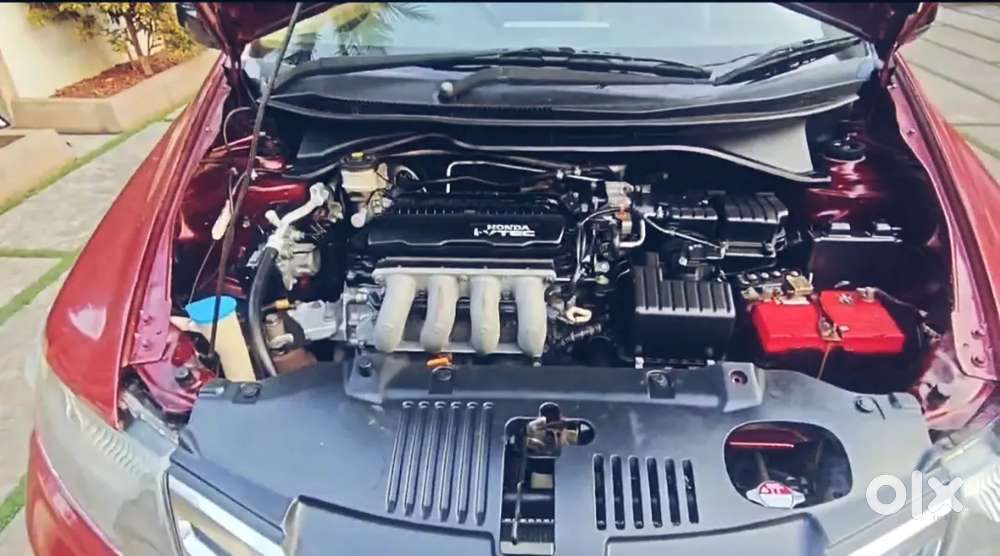 Low Km Driven Cvt Honda City Company Maintained