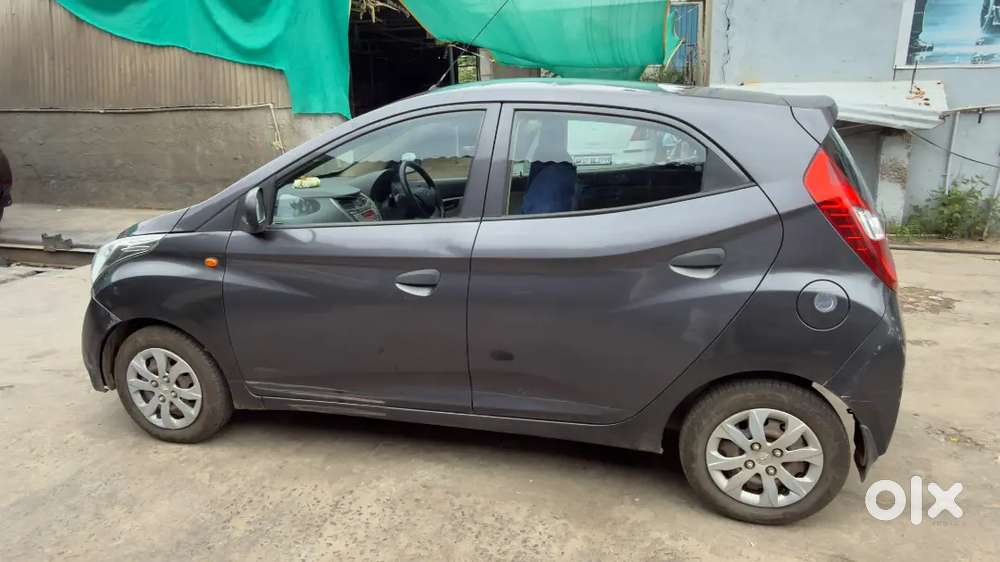 Hyundai Eon Magna+ 2015 Petrol Manual