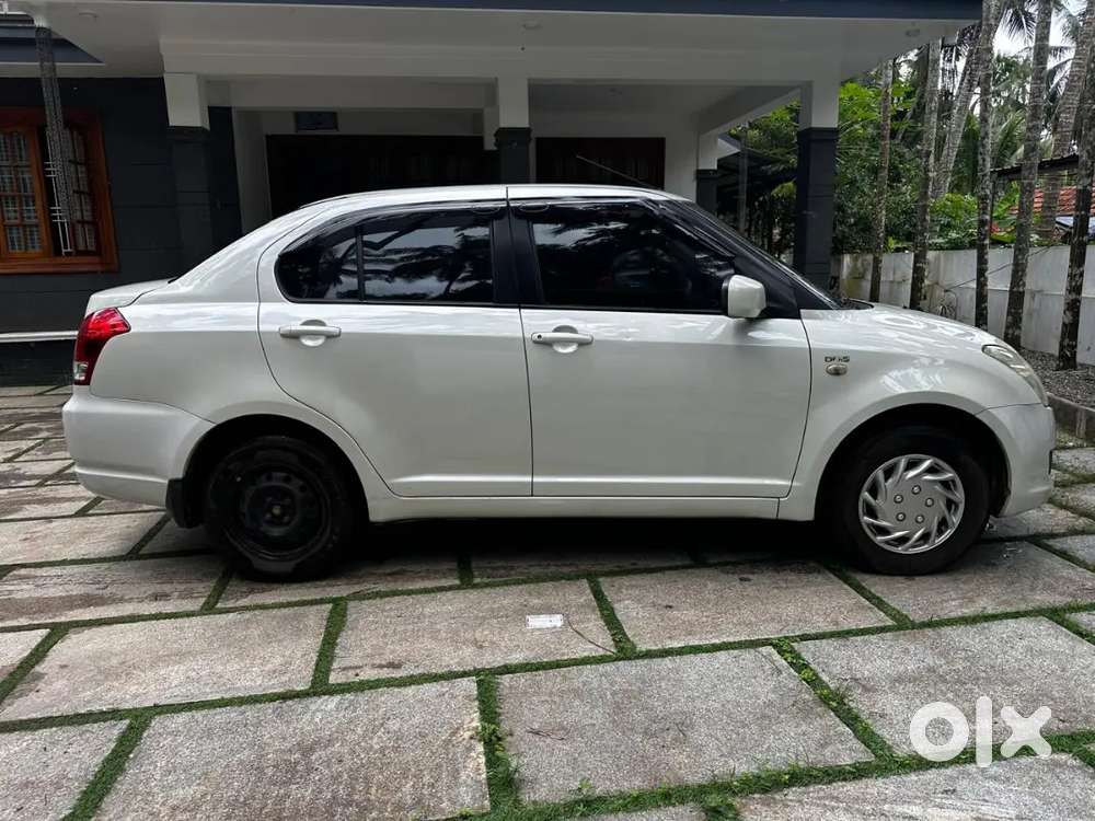 Maruti Suzuki Swift Dzire Diesel 2010  White  Excellent Condition