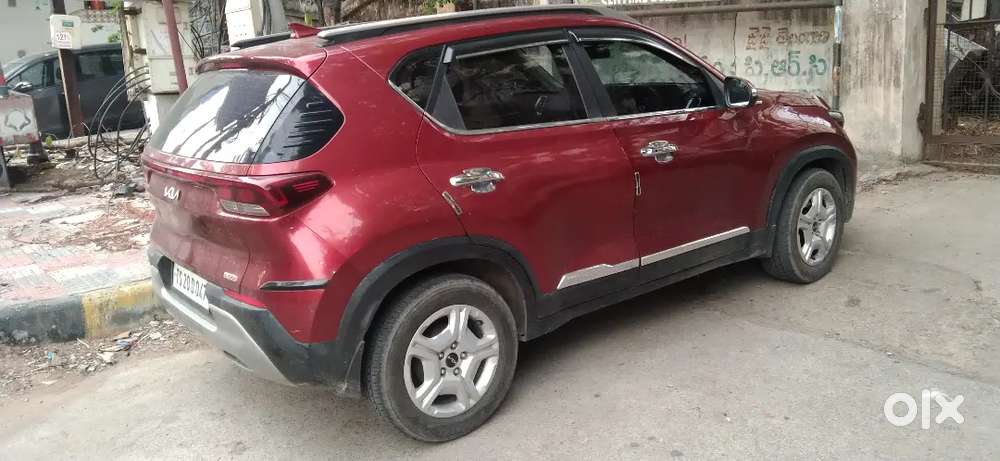 Kia Sonet 1.0 Htk Plus Imt Turbo 2022 With Sunroof