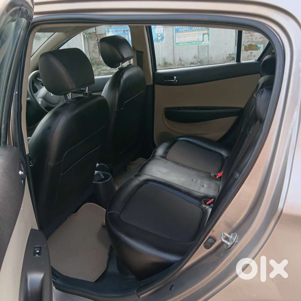 Hyundai I20 2012-2014 Magna Optional 1.2, 2013, Cng & Hybrids