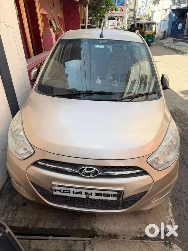 Hyundai I10 Sportz Petrol 2010