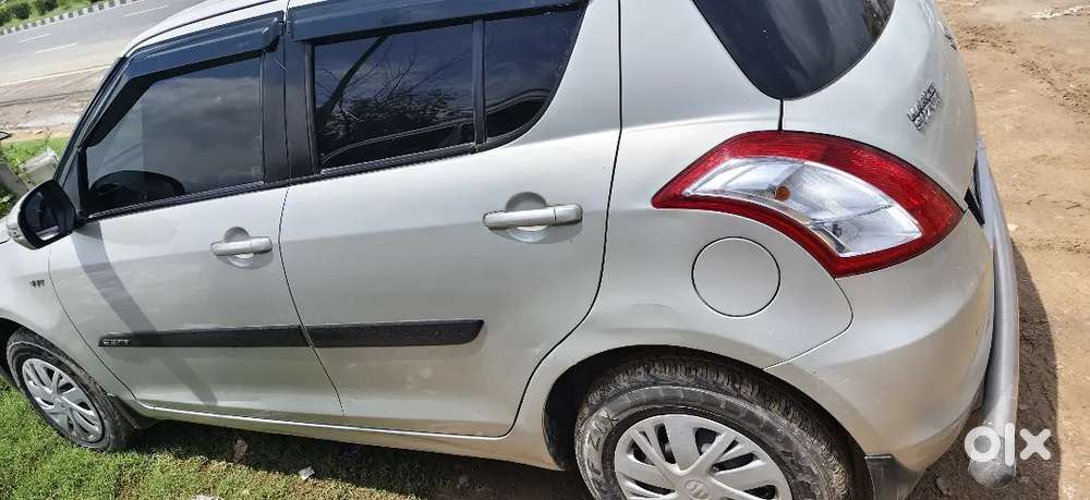 Maruti Suzuki Swift Vxi 2017