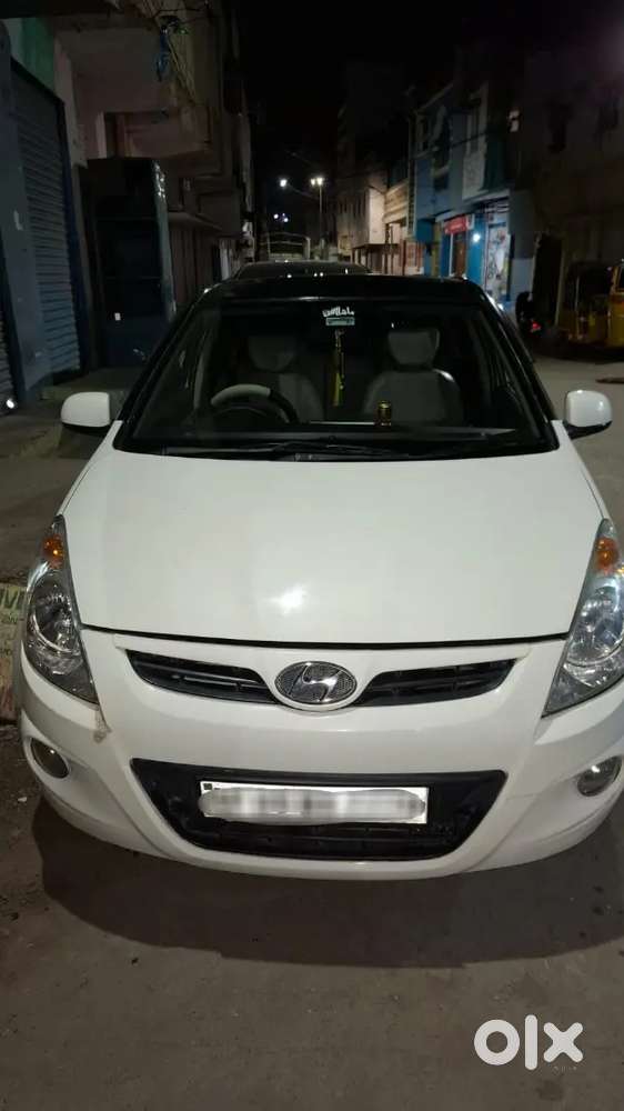 Hyundai I20 Asta, Full Loaded 2010 Model, Well Maintained