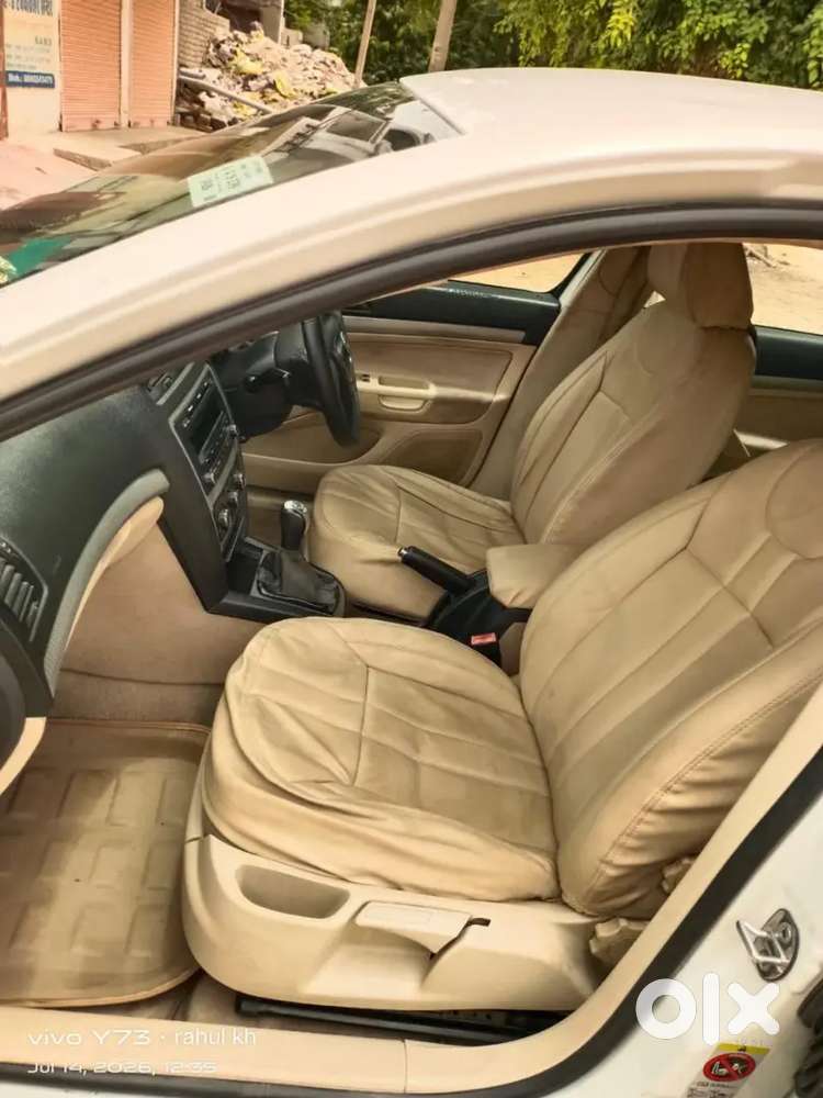 Skoda Laura 2009 Year Car