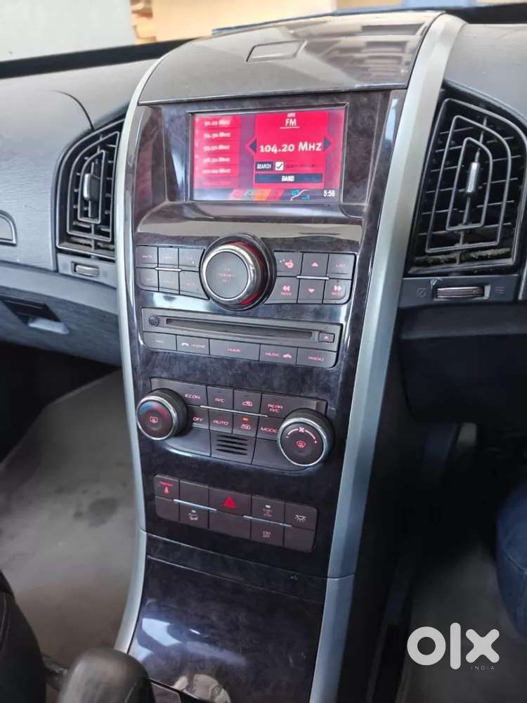 Mahindra Xuv500 At W8 Fwd, 2014, Diesel