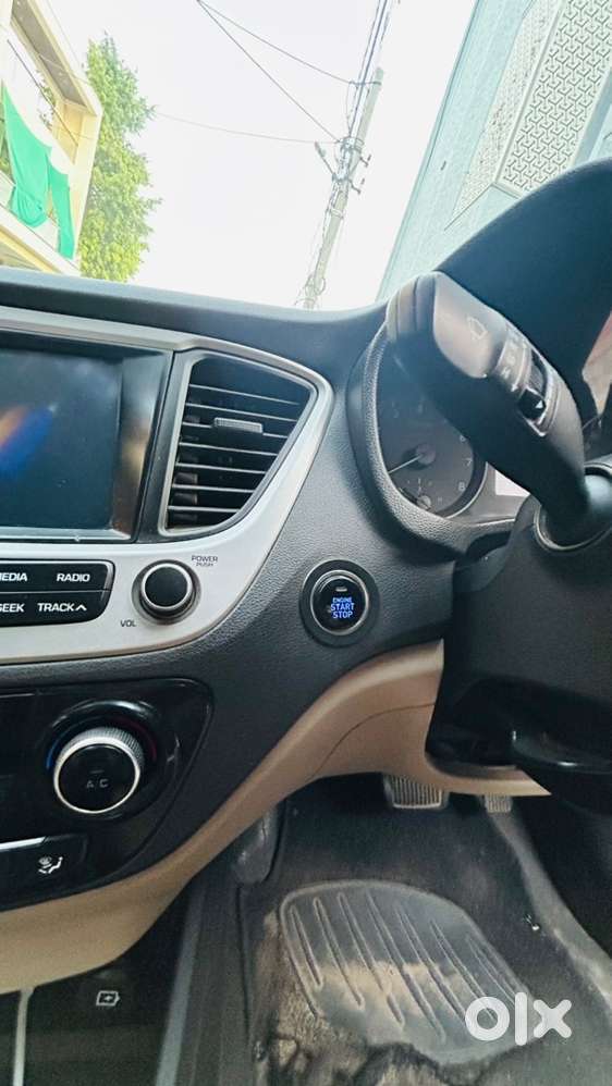 Hyundai Verna Petrol 2019