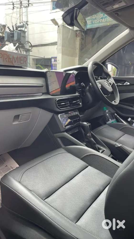 Skoda Kylaq 2025 Petrol Well Maintained