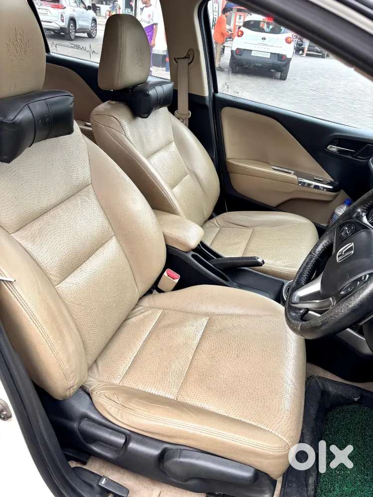 Honda City 2015 Petrol Automatic Vx Optional 74000 Km Driven