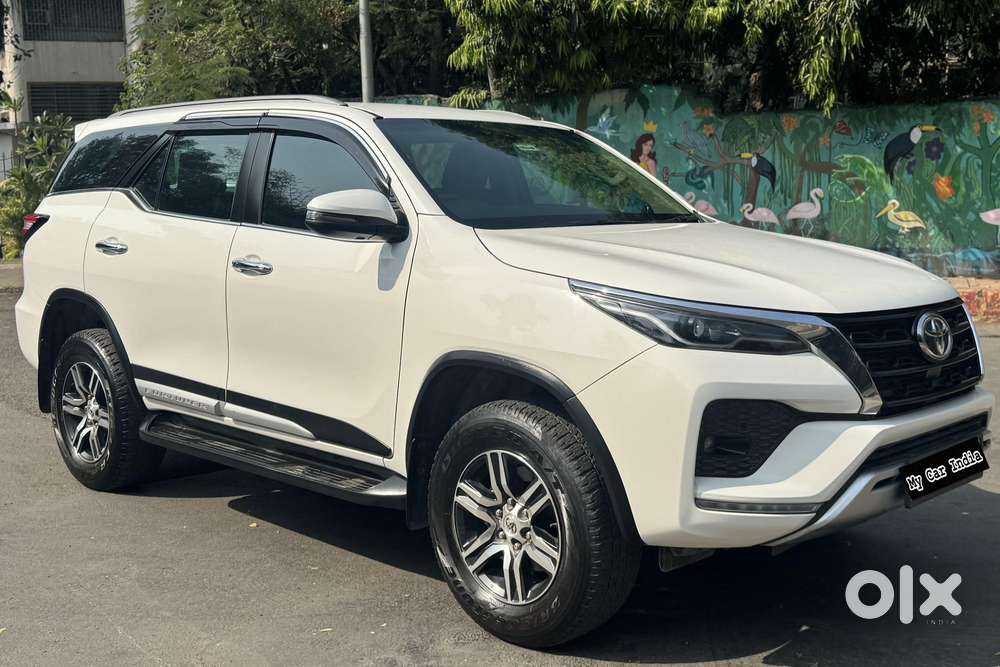Toyota Fortuner [2021-ongoing] 2.8 2wd Diesel At, 2023, Diesel