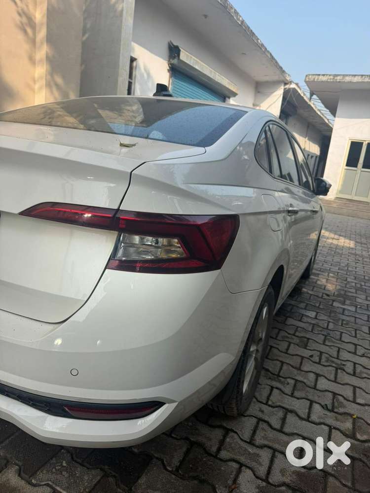 Skoda Slavia 1.0 Ambition Tsi, 2024, Petrol