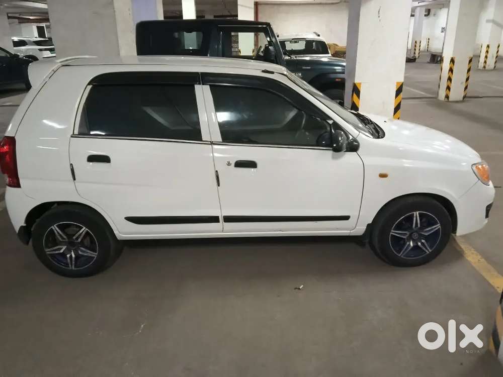 New Kar Lena Tha Isliye Main Sel Kar Raha Hun