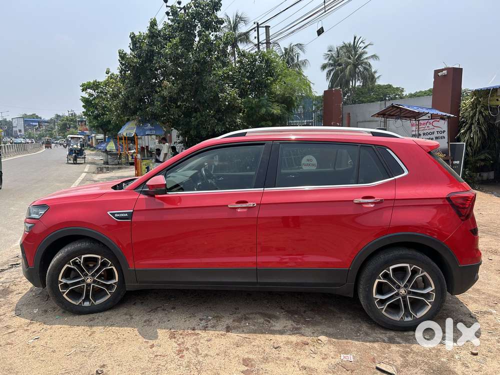 Skoda Kushaq 1.0 Tsi Style, 2022, Petrol