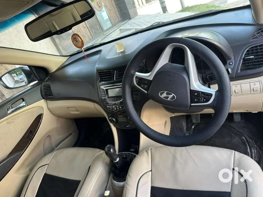 Hyundai Verna Fluidic 2012